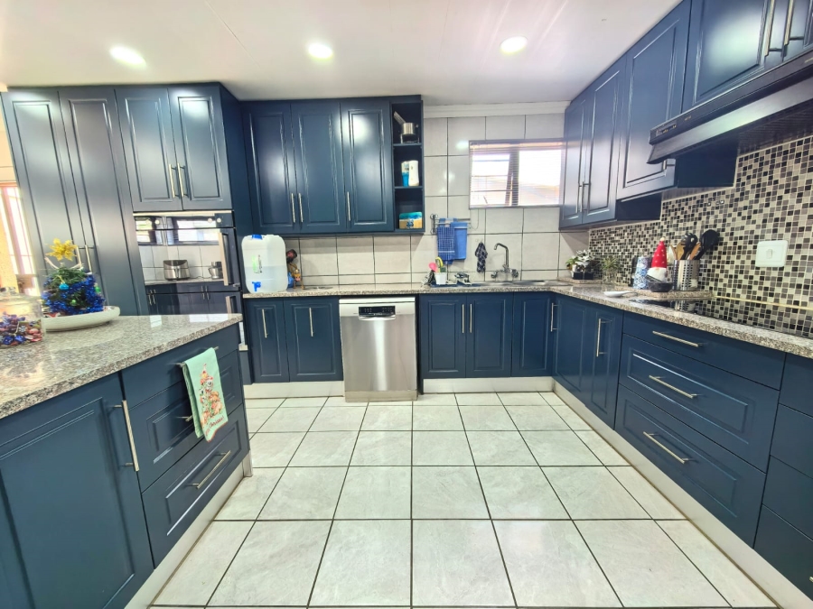 3 Bedroom Property for Sale in Sasolburg Ext 4 Free State